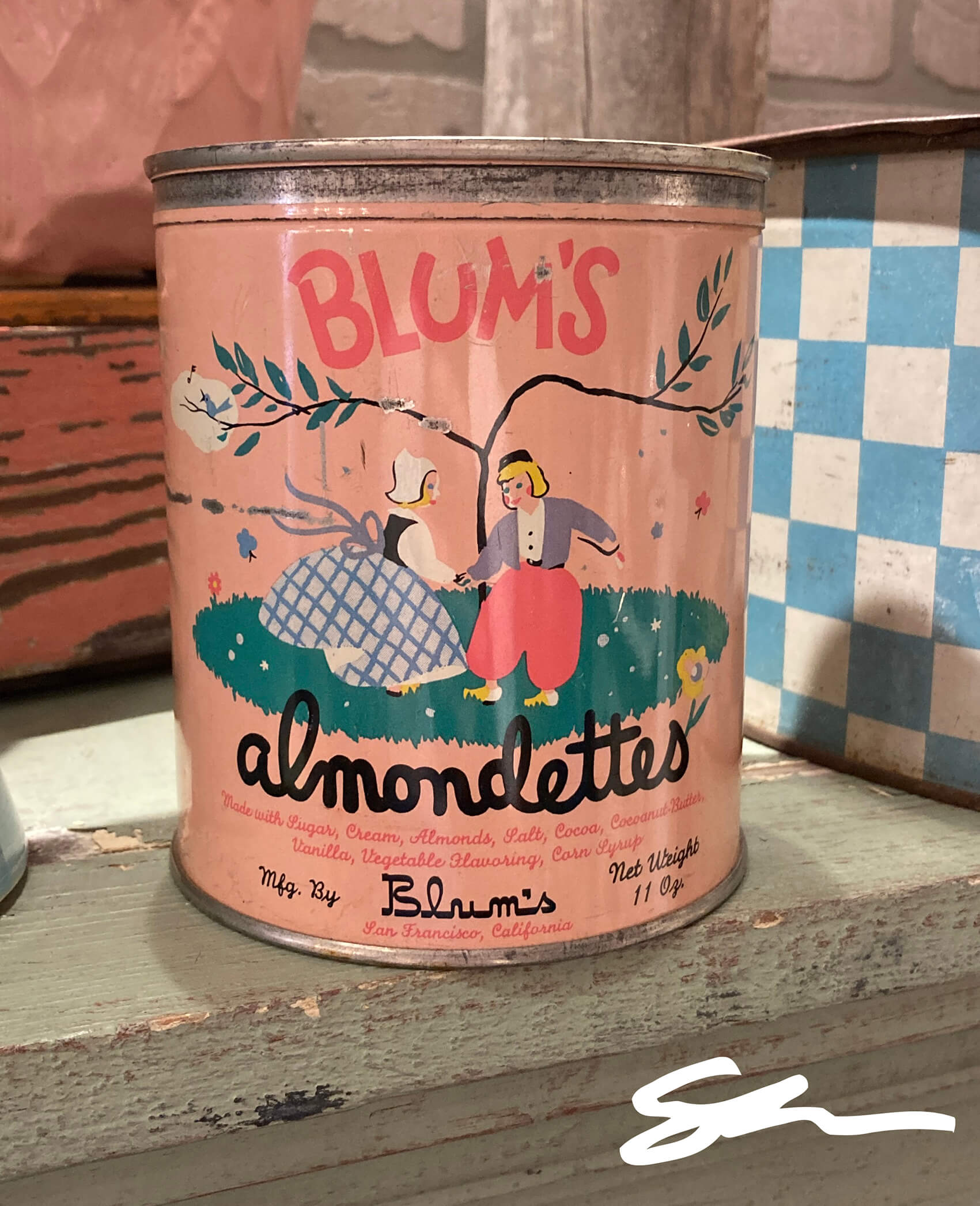 Blum’s Almondettes